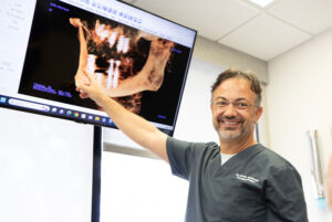 Dr. Burak Taskonak